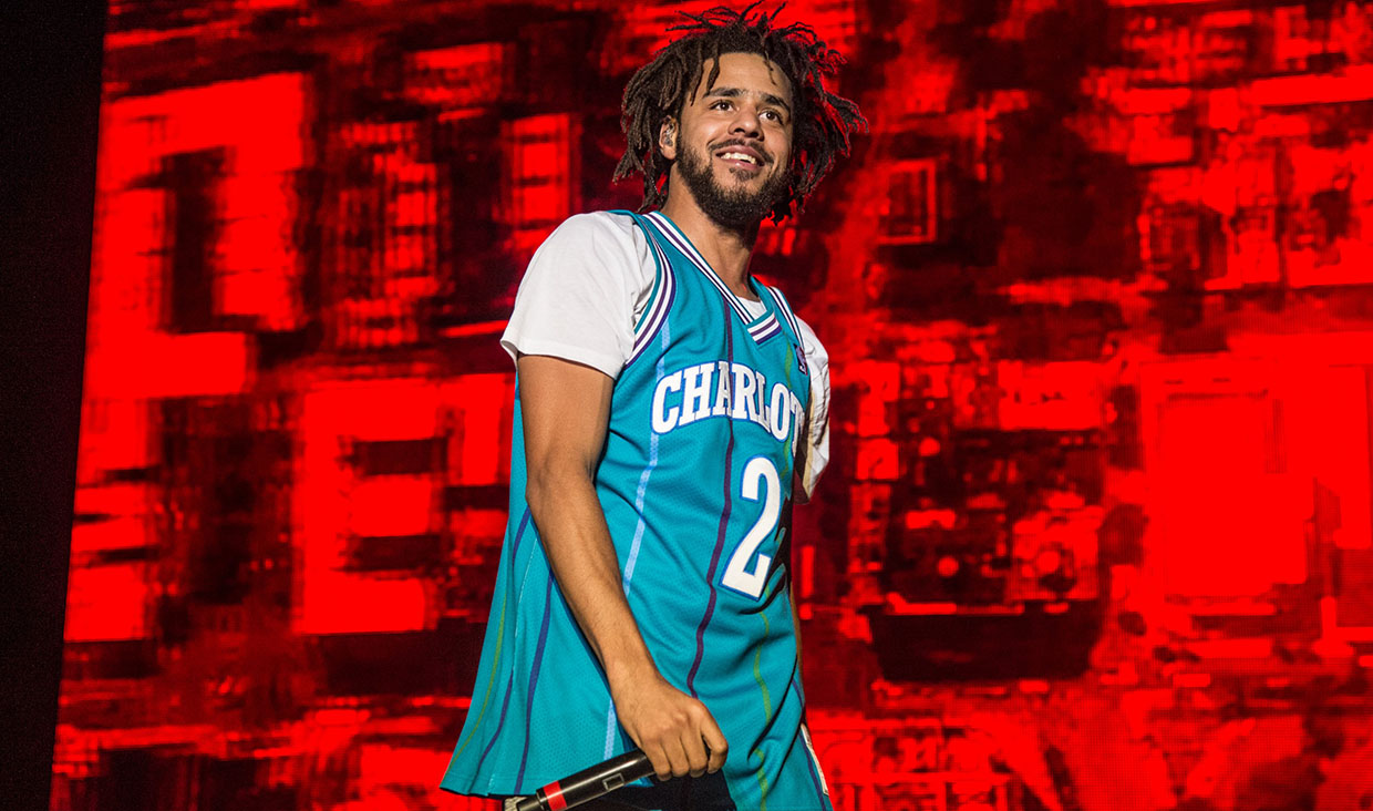 Gaya Kece J Cole, Rapper yang Resmi Jadi Atlet Basket!